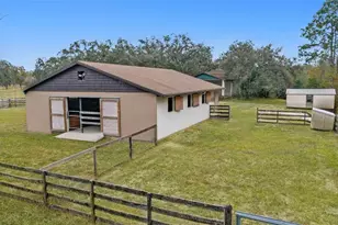 5930 W Knoxville Ln, Dunnellon, FL 34433 - Photo 15