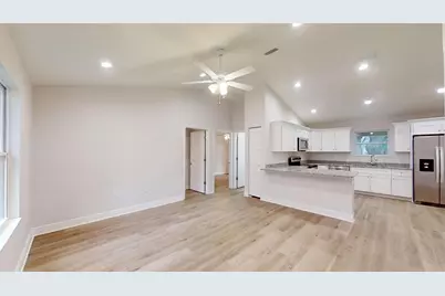 42 Sequoia Loop Court, Ocklawaha, FL 32179 - Photo 9