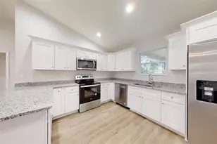 42 Sequoia Loop Ct, Ocklawaha, FL 32179 - Photo 27