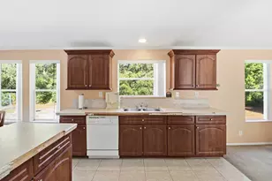 9817 W Wedgewood Ct, Crystal River, FL 34428 - Photo 11