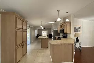 7690 SE 193rd Ave, Morriston, FL 32668 - Photo 15