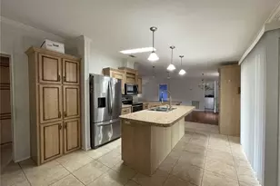 7690 SE 193rd Ave, Morriston, FL 32668 - Photo 11