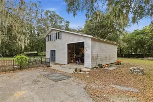 916 NE 28th Ave, Ocala, FL 34470 - Photo 3