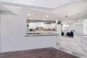 19931 SW 93rd Lane Rd, Dunnellon, FL 34432 - Photo 17