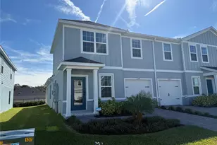 1200 Port Blue Wy, Lady Lake, FL 32159 - Photo 1