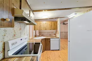 13168 NE 19th Ln, Silver Springs, FL 34488 - Photo 33