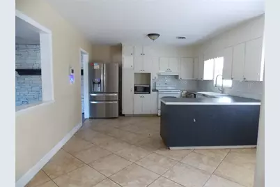 1827 SE 7th Avenue, Ocala, FL 34471 - Photo 3