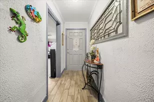 8307 Esperanza St, Orlando, FL 32817 - Photo 5