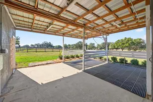 15305 NW 112 Pl Rd, Morriston, FL 32668 - Photo 15