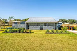 15305 NW 112th Place Rd, Morriston, FL 32668 - Photo 19