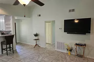 5013 SE 108th Pl, Belleview, FL 34420 - Photo 9