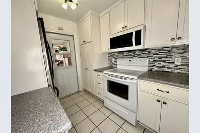 5013 SE 108th Place, Belleview, FL 34420 - Photo 13