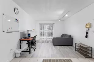 1700 SW 16th Ct, Gainesville, FL 32608 - Photo 3