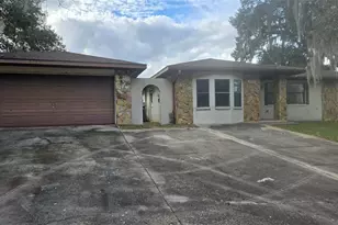 12082 SE 61st Ct, Belleview, FL 34420 - Photo 1