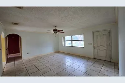 12082 SE 61st Court, Belleview, FL 34420 - Photo 5