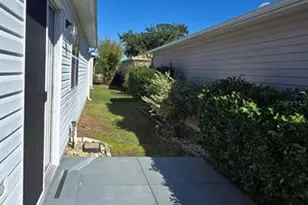 3489 Cambria Cir, The Villages, FL 32162 - Photo 3