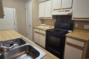 1923 SW 34th Ct, Ocala, FL 34474 - Photo 5