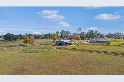 16421 W Highway 326, Morriston, FL 32668 - Photo 13