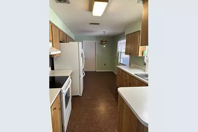 200 S Desoto Street, Beverly Hills, FL 34465 - Photo 11