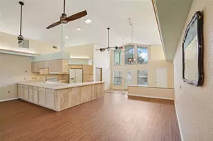 18628 SE 53rd Pl, Ocklawaha, FL 32179 - Photo 13