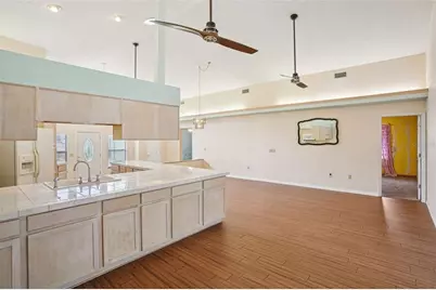 18628 SE 53rd Place, Ocklawaha, FL 32179 - Photo 15