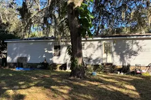 3620 NE 60th Ct, Silver Springs, FL 34488 - Photo 3