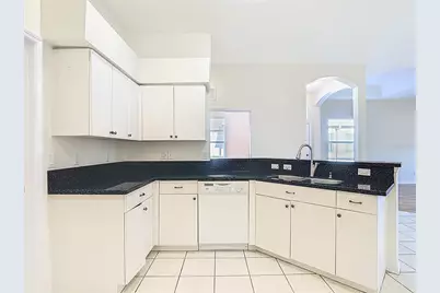 12200 Putter Green Court, New Port Richey, FL 34654 - Photo 11