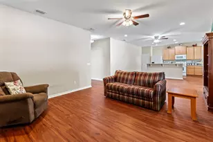 669 Carya Ct, Deland, FL 32724 - Photo 9