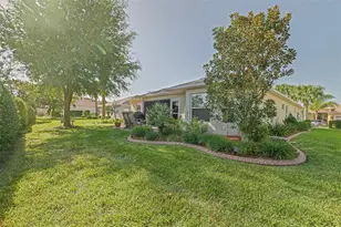 10158 Julia Isles Ave, Oxford, FL 34484 - Photo 15