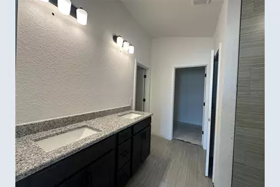12547 NE 48th Terrace, Oxford, FL 34484 - Photo 5