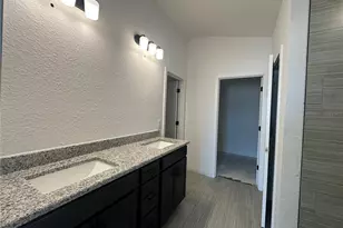 12547 NE 48th Ter, Oxford, FL 34484 - Photo 5