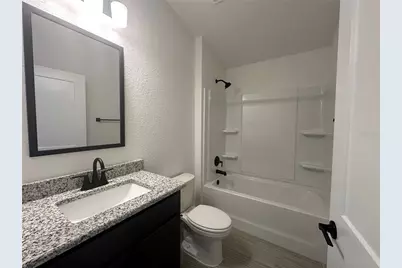 12547 NE 48th Terrace, Oxford, FL 34484 - Photo 5