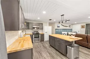 903 NE 17th Ct, Ocala, FL 34470 - Photo 3