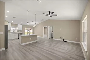 12890 SE 42nd Ct, Belleview, FL 34420 - Photo 13