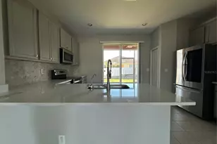 6950 Towering Spruce Dr, Riverview, FL 33578 - Photo 5