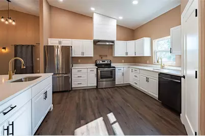 6425 Cartwrite Road, Spring Hill, FL 34609 - Photo 11