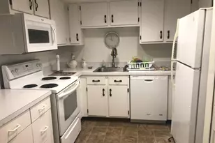 532 Bahia Cir, Ocala, FL 34472 - Photo 3