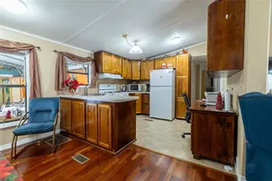 591 Marshburn Dr, Bronson, FL 32621 - Photo 19