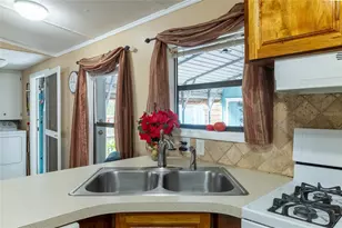 591 Marshburn Dr, Bronson, FL 32621 - Photo 25