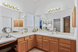 9239 SE 171st Cooper Loop, The Villages, FL 32162 - Photo 23