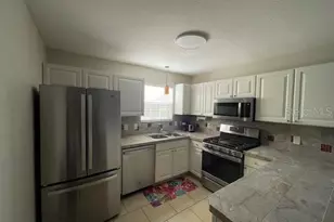 704 Ellsworth Way, The Villages, FL 32162 - Photo 3