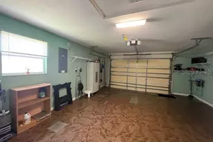 704 Ellsworth Way, The Villages, FL 32162 - Photo 17