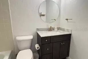 21204 Sandalwood Dr, Wildwood, FL 34785 - Photo 27