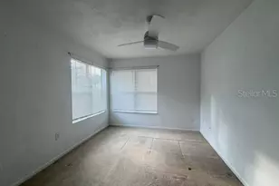 21204 Sandalwood Dr, Wildwood, FL 34785 - Photo 11