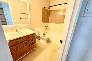 7011 SW 17th Pl, Gainesville, FL 32607 - Photo 15