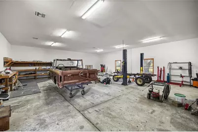 20551 SE 80th Street, Morriston, FL 32668 - Photo 13