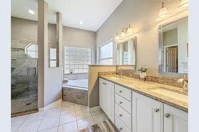 6050 Landings Boulevard, Lady Lake, FL 32159 - Photo 17