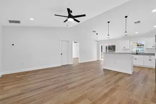 13526 SW 113th Ln, Dunnellon, FL 34432 - Photo 3