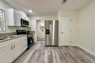 19050 SW 49th Pl, Dunnellon, FL 34432 - Photo 13