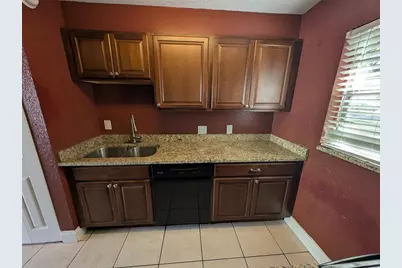 2564 SE 15th Avenue #E, Ocala, FL 34471 - Photo 17